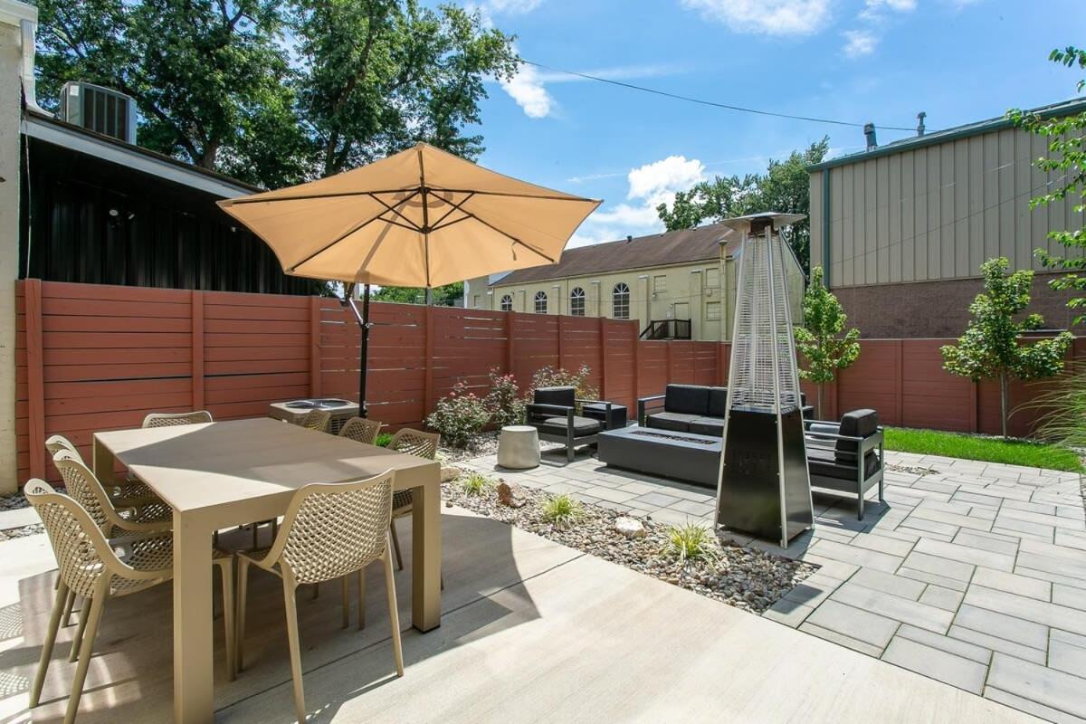 Holiday home Bourbon Trail-king Bed-bbq-fire Pit-w&d-office *